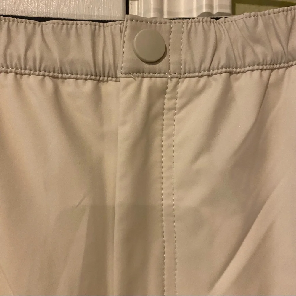 Vineyard Vines Performance Pants - Picture 7 of 8